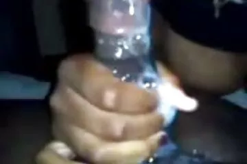 أب يضاجع ابنته افلام سكسي مترجم للعربية بعد حلقها في الحمام