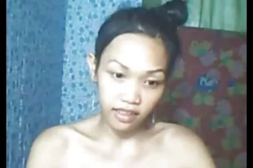 الابنة تلعب مع ديك زوج الأم وتذوق الحيوانات المنوية افلام سكسي عرب