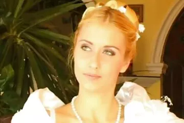 رأى الابن والدته في ملابس داخلية جميلة ومارس الجنس أفلام سكسي عربية