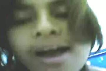 زوجة الأب في الجوارب والكعب تسمح فيلم سكسي مترجم عربي لربيبها بلعق شرجها أثناء لقائهما الأول