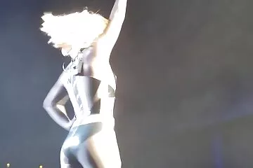 قام الأب المخمور بزرع قضيبه السمين والمتعرج لابنته دانلود فيلم سكسي عربي حتى اللوزتين