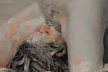 زوجة الأب الروسية افلام سكسي مترجم كريستال راش تمتص ديك ربيب أجنبي في الإفطار.